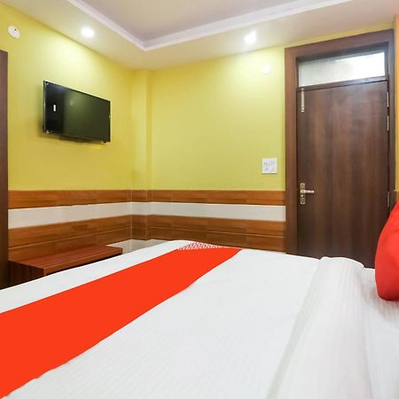 Hotel O Mayur Plaza Delhi Zewnętrze zdjęcie