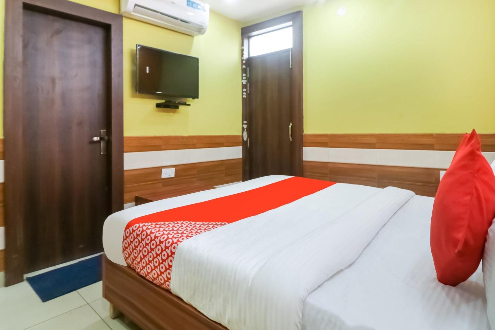 Hotel O Mayur Plaza Delhi Zewnętrze zdjęcie