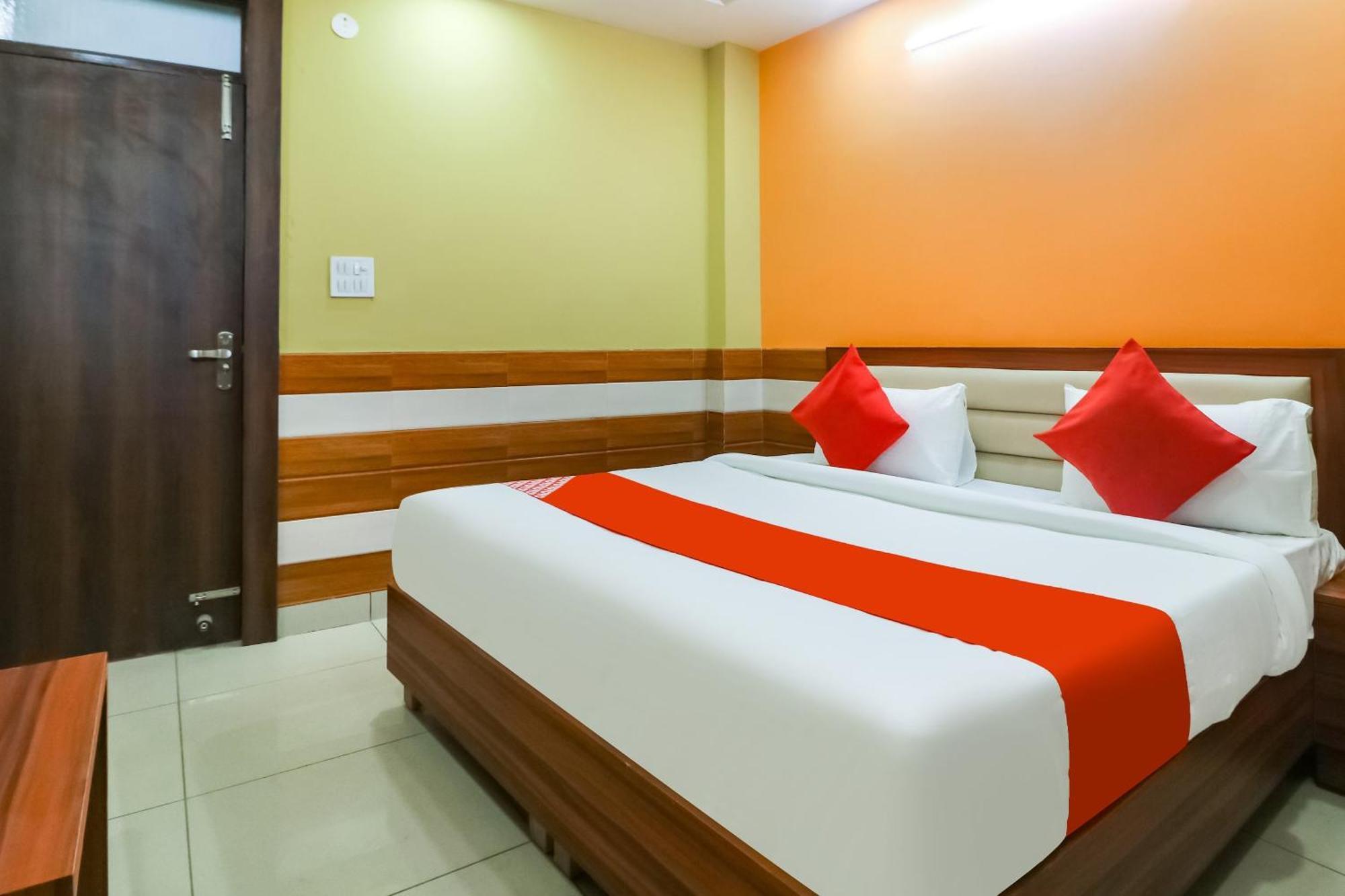 Hotel O Mayur Plaza Delhi Zewnętrze zdjęcie