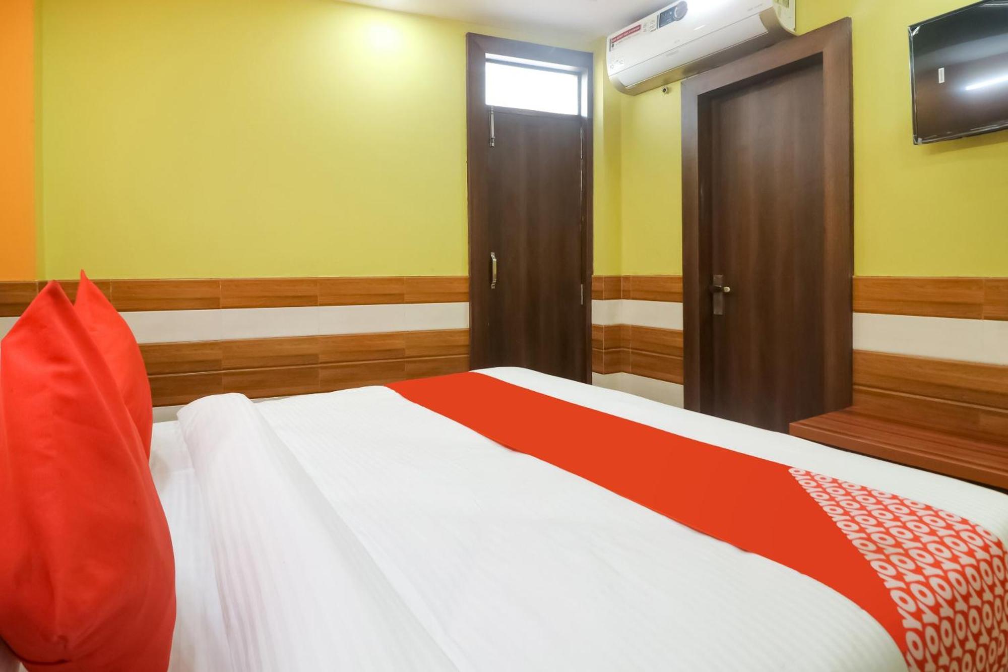 Hotel O Mayur Plaza Delhi Zewnętrze zdjęcie