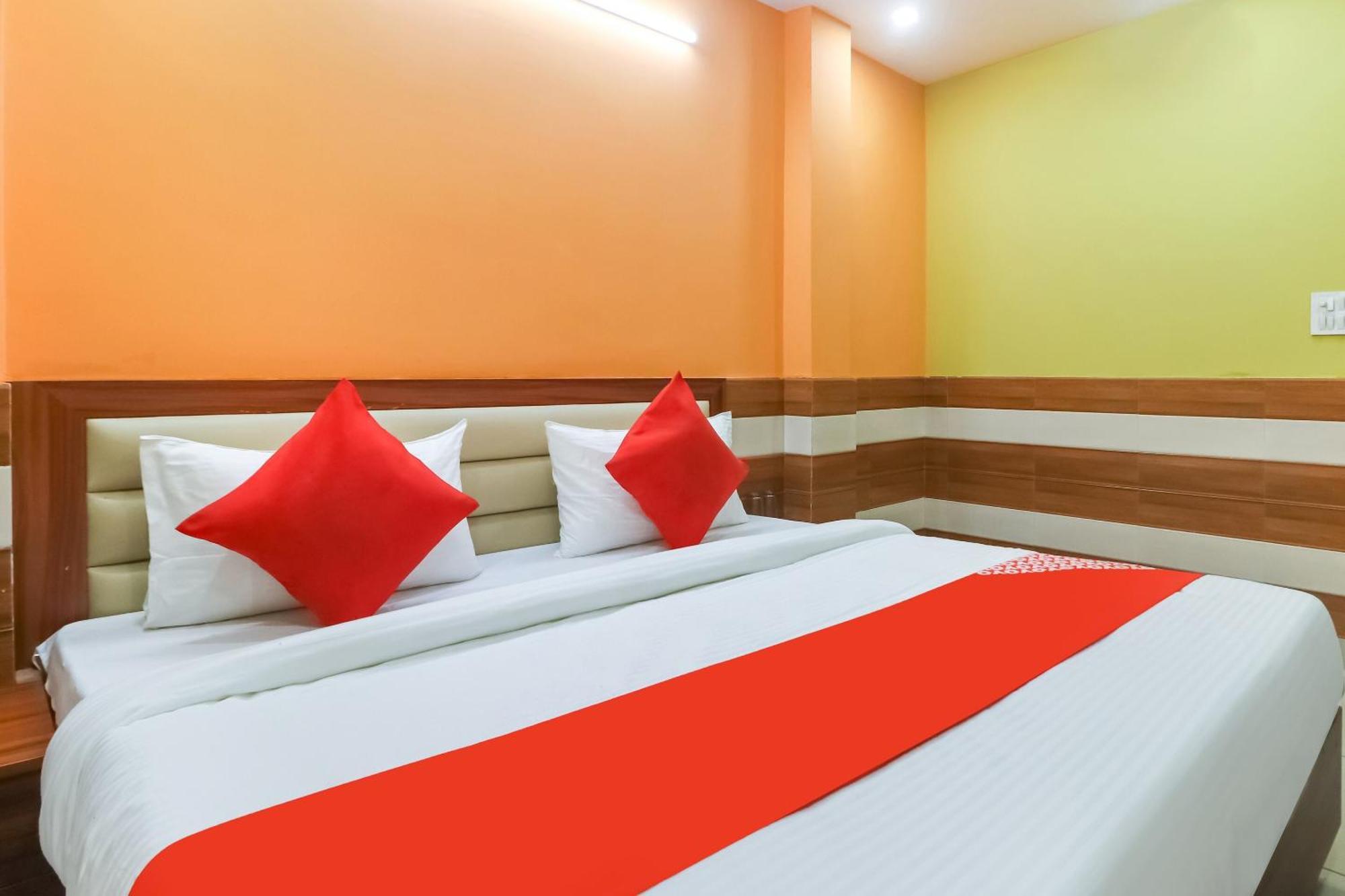 Hotel O Mayur Plaza Delhi Zewnętrze zdjęcie