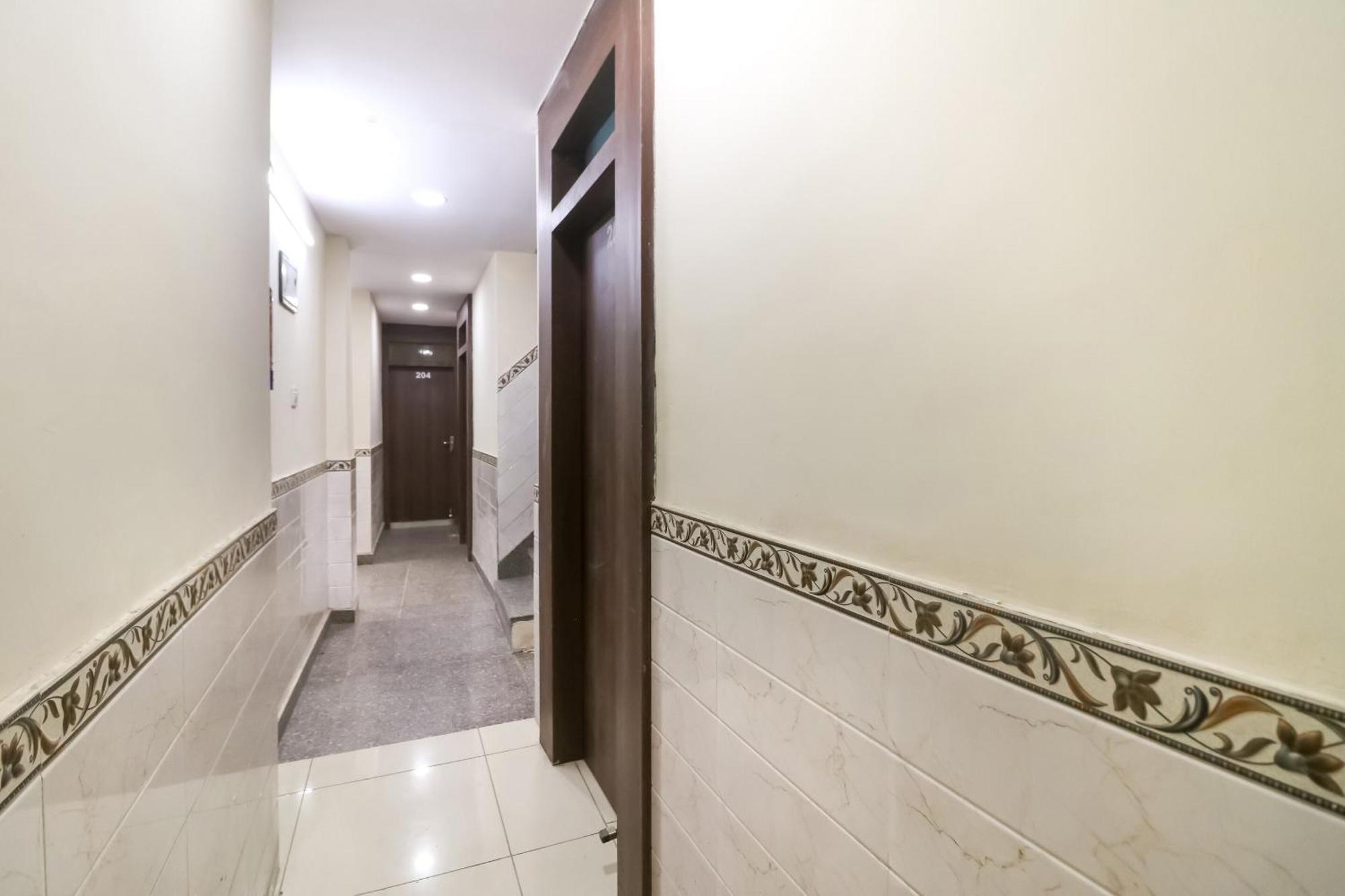 Hotel O Mayur Plaza Delhi Zewnętrze zdjęcie